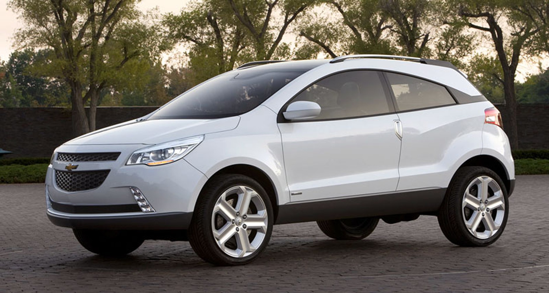 Chevrolet GPiX: koncept 2-drzwiowego crossovera