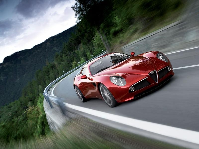 Alfa Romeo 8C Competizione: nowe zdjęcia