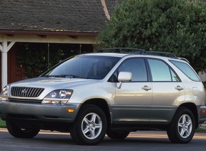 Lexus RX - ikona hybrydowych SUV-ów