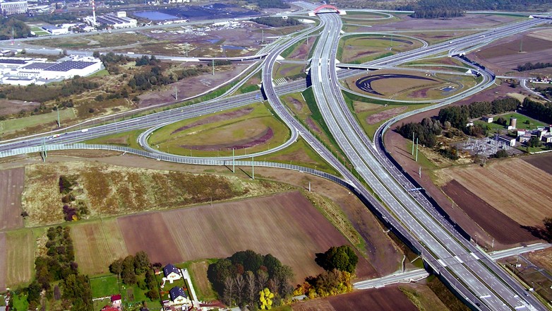 Superwęzeł autostradowy Gliwice-Sośnica po ukończeniu budowy w 2010 r.