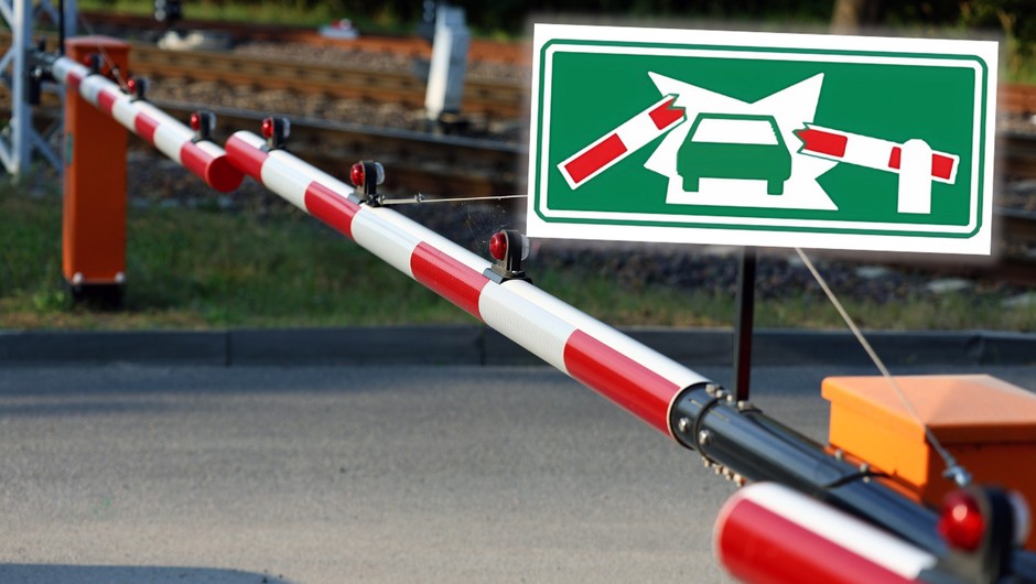 Znak G-25 informuje o możliwości wyłamania rogatek na przejeździe kolejowym (fot. UNECE)
