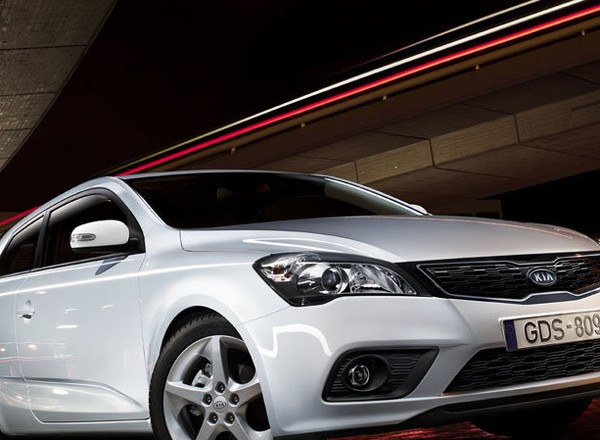 Kia pro_cee'd również doczekała się faceliftingu