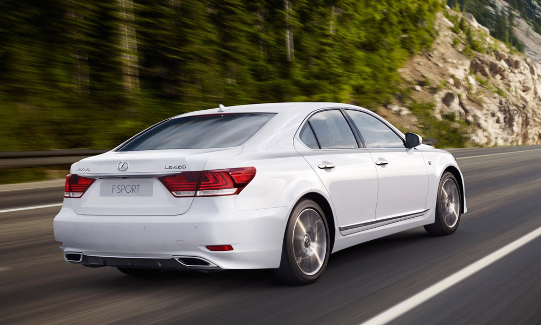 Lexus LS: duma Lexusa