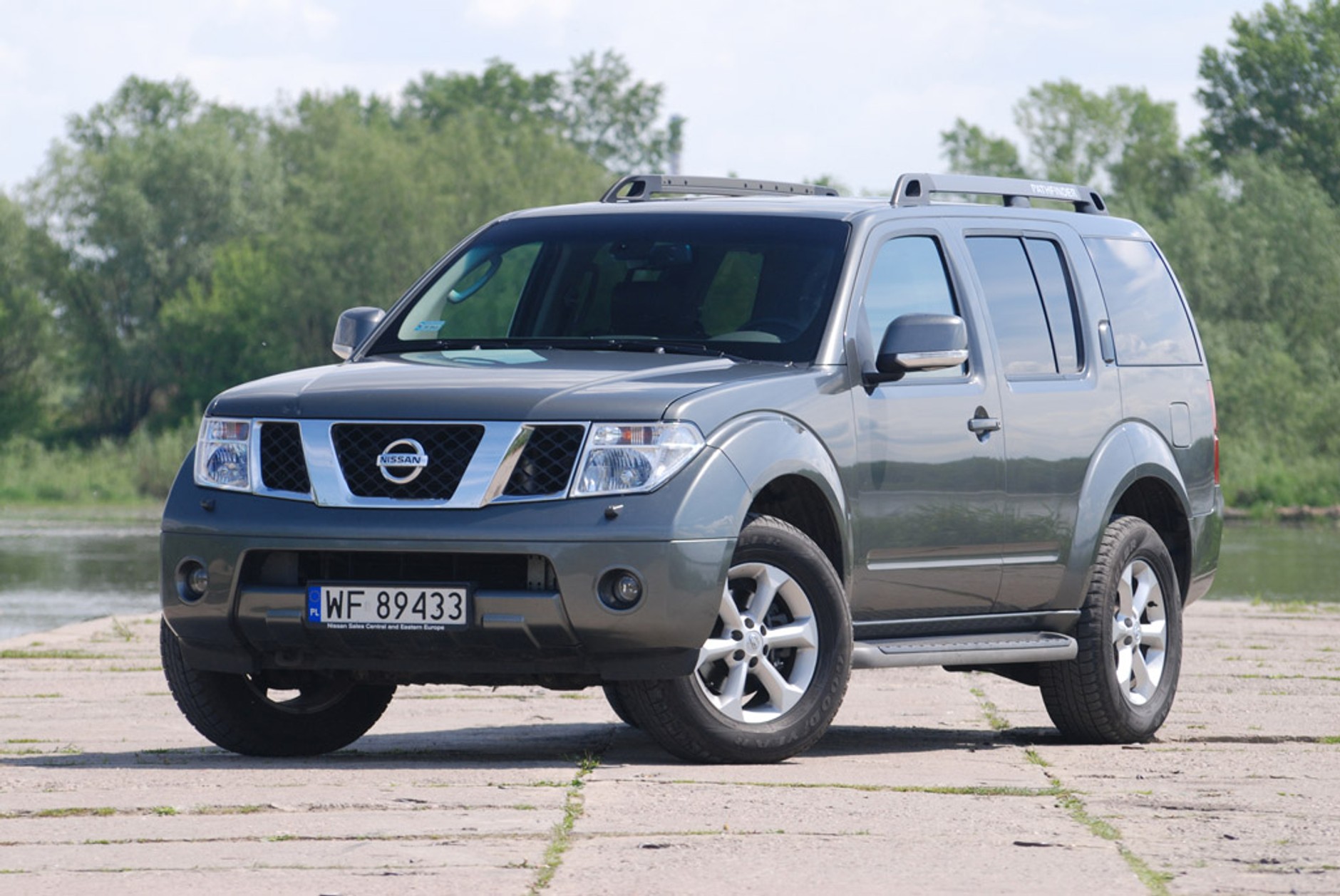 Używany Pathfinder: czy kontynuuje tradycję Nissana?