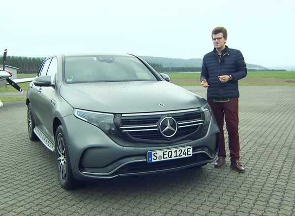 Samochód Błażeja - Mercedes EQC