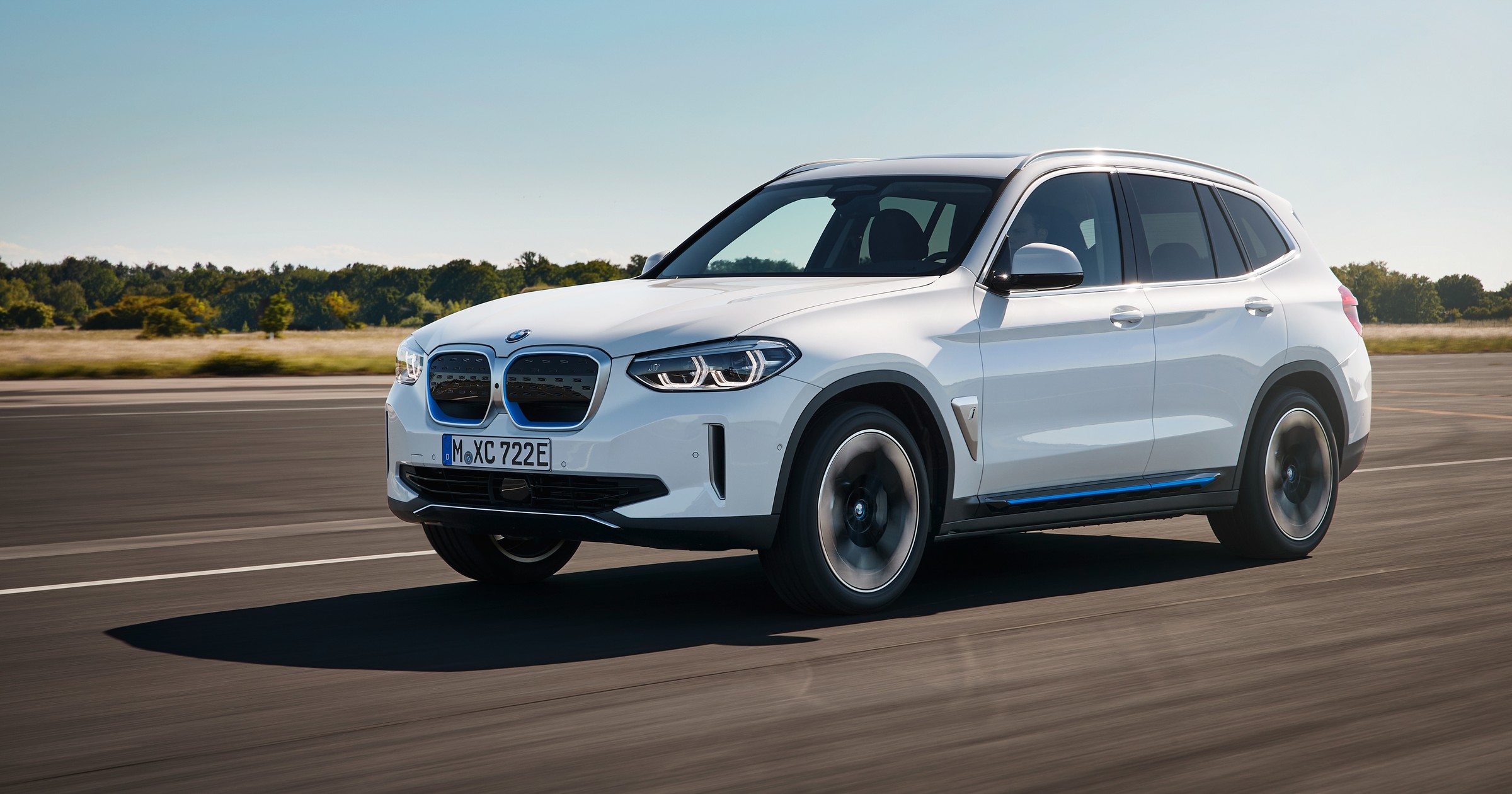 BMW iX3, czyli elektryczny SUV z „oscarowym” dźwiękiem