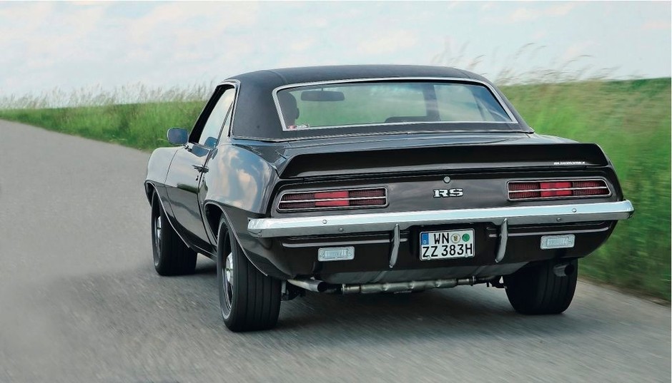 Chevrolet Camaro RS