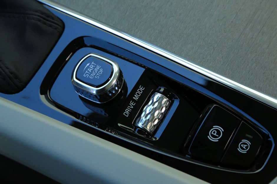 Volvo V60 Cross Country D4 Polestar