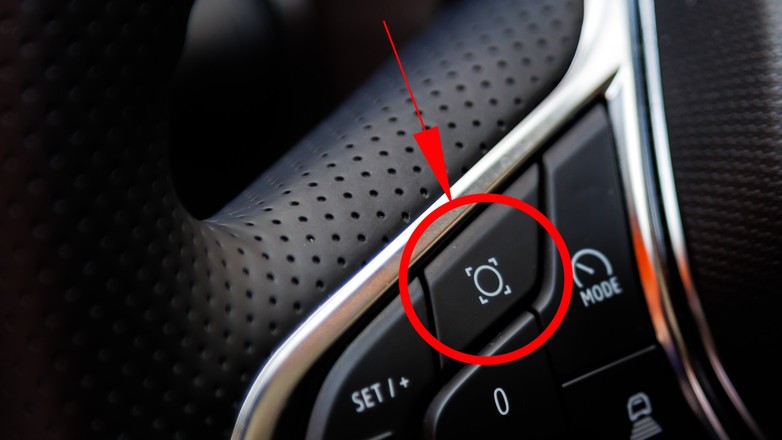 Ten przycisk jest zbawieniem dla kierowców. Wielu nie wie co znaczy