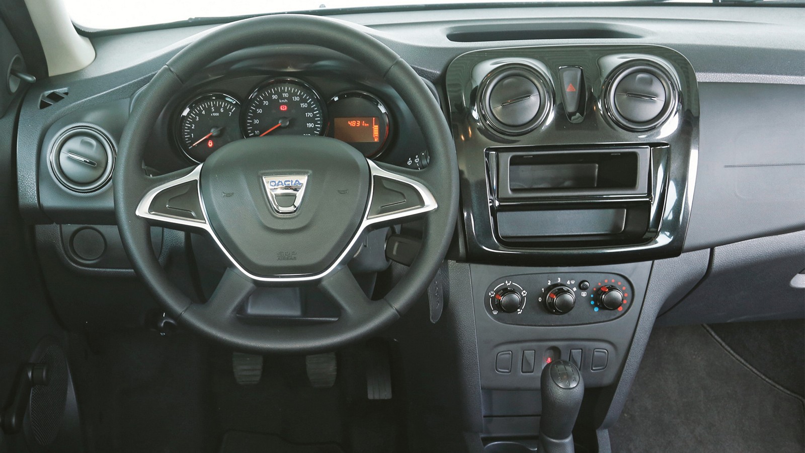 Dacia Sandero/Logan 1.0 SCe - od 31 900 zł