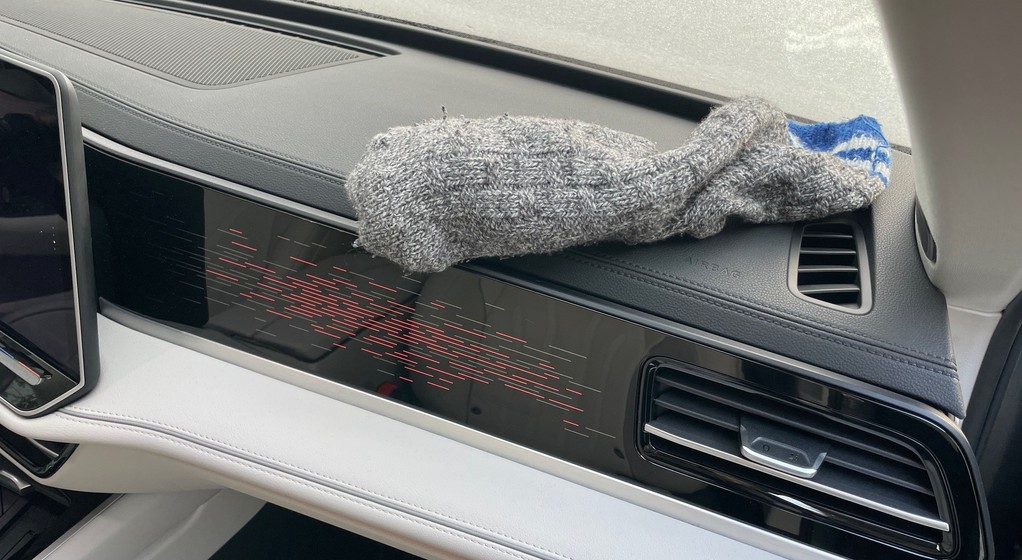 Skarpetki w samochodzie