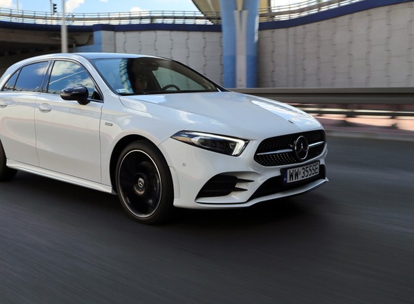 Mercedes A 250 e – oszczędnie i cicho w mieście