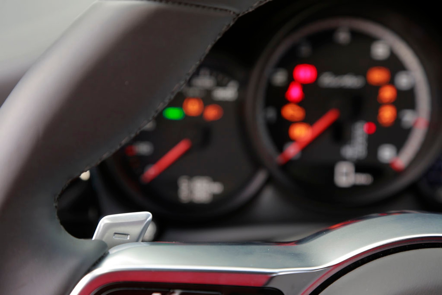 Porsche Macan Turbo - Bezczelnie ostry SUV