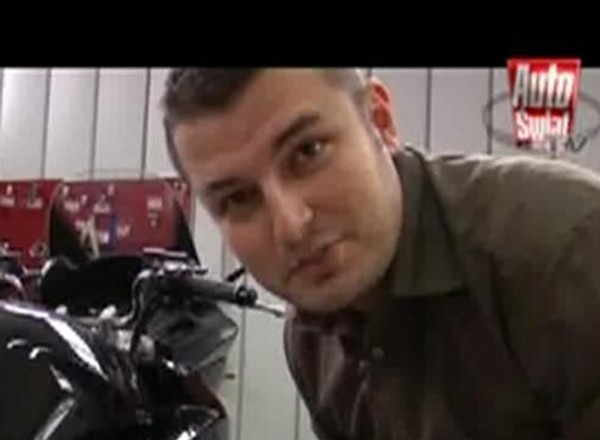 Motocykl zimą - pokazujemy jak przygotować sprzęt do zimowego postoju
