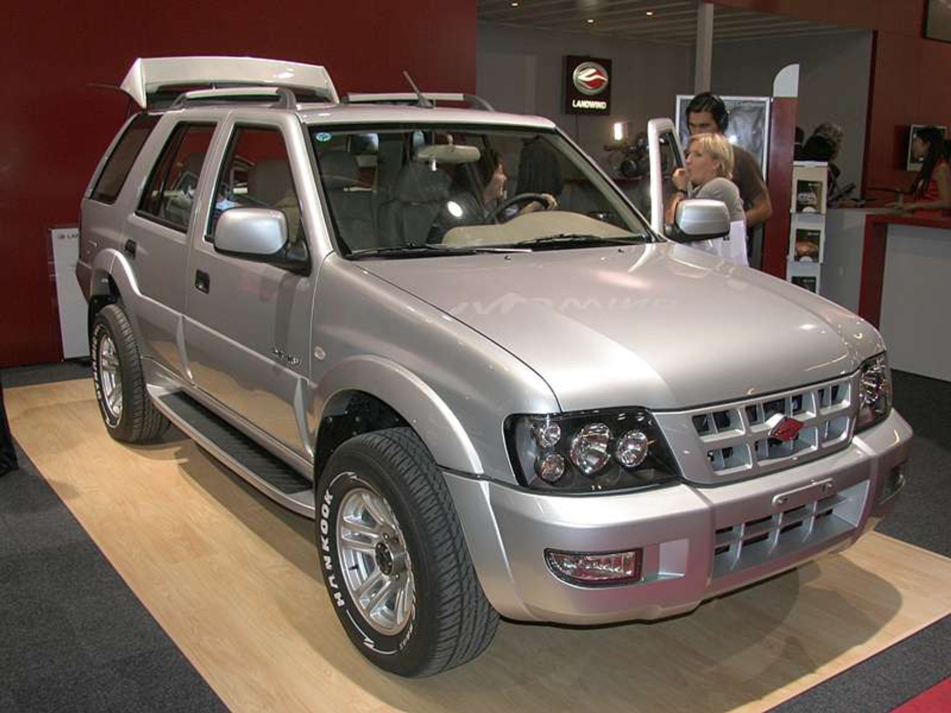 Paryż na żywo: fotogaleria z targów – Pierwszy dzień targów (1/2)