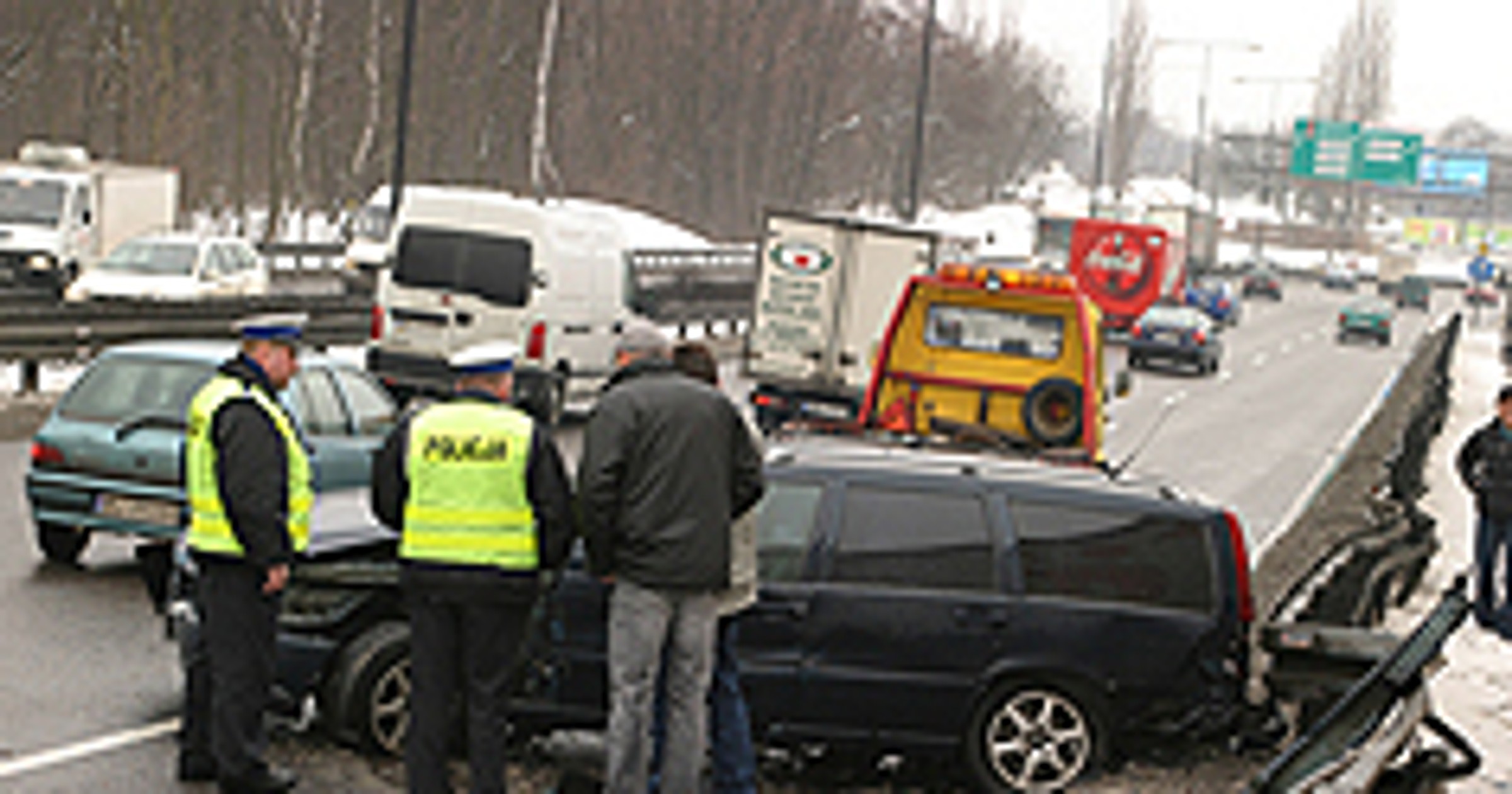 Polisa na konflikt z prawem