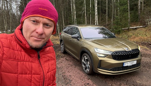 W Finlandii – w okolicach, gdzie zwyczajowo odbywają się rajdy samochodowe – w połowie grudnia pogoda była jesienna. Czy w takich warunkach napęd AWD ma w ogóle sens?