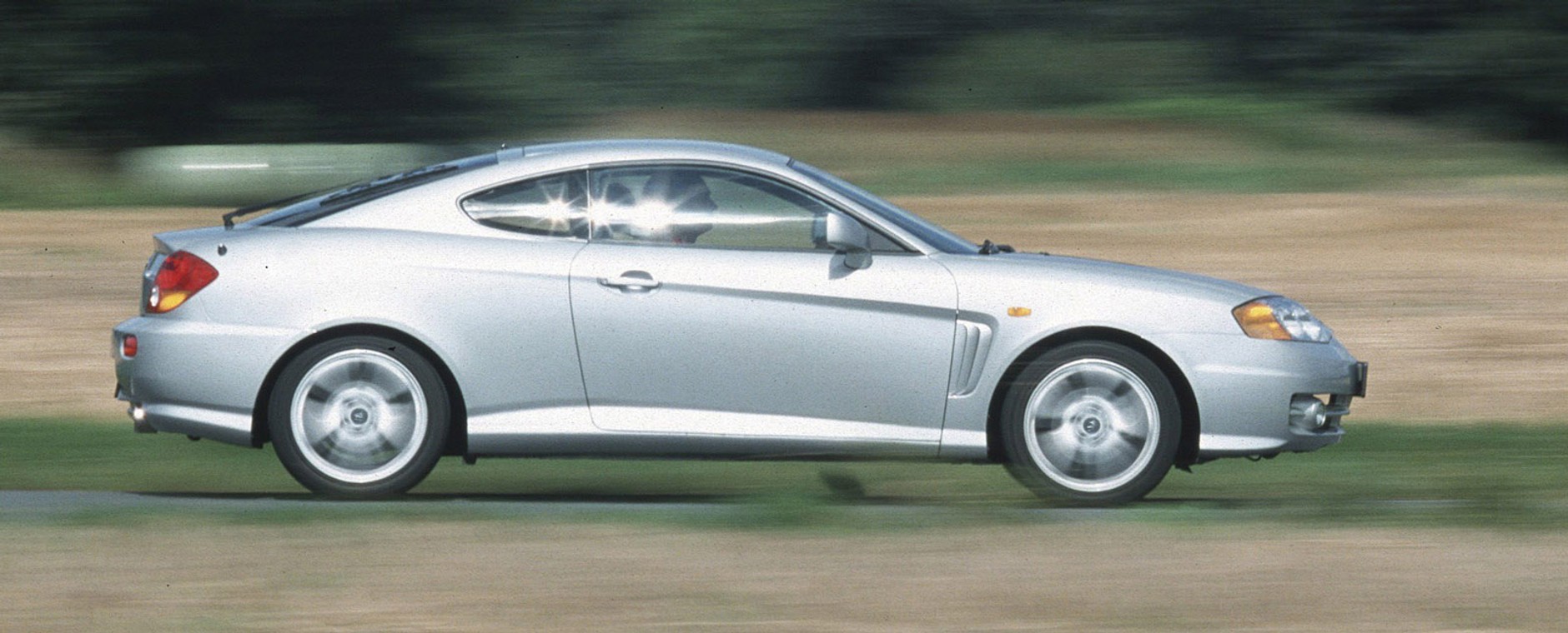 8. Hyundai Coupe II (2001-08) - od 8500 zł