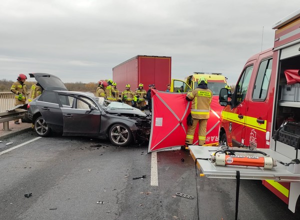 Pięć osób dziennie. Tyle średnio ginie na polskich drogach. Co roku na świecie 1,2 mln