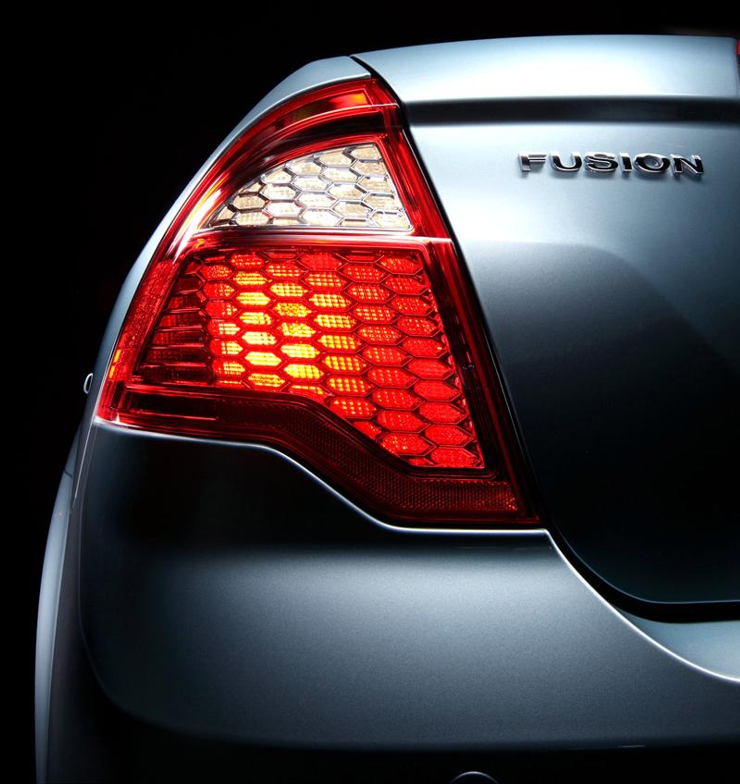 Los Angeles 2008: amerykański Ford Fusion w nowym wydaniu