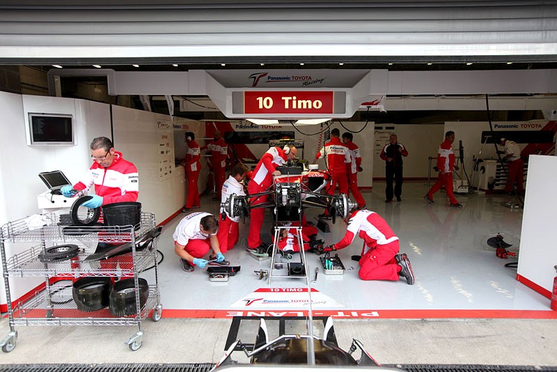 Grand Prix Europy 2009: Formuła 1 od kulis - fotogaleria Jiří Křenek