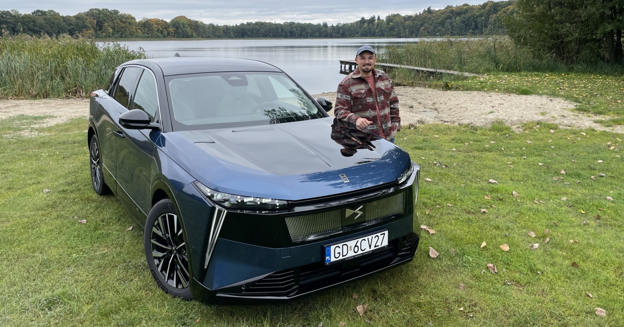 Pierwsza jazda nowym hybrydowym SUV-em DS N°7