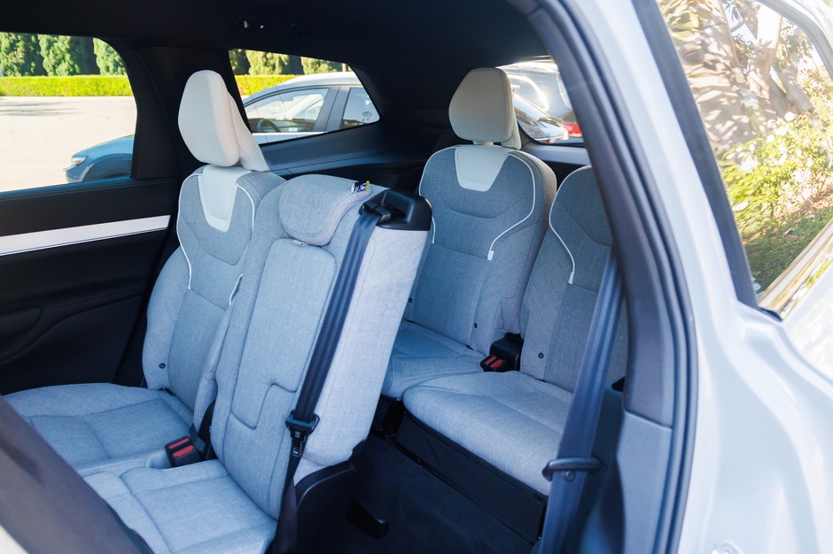 Volvo EX90