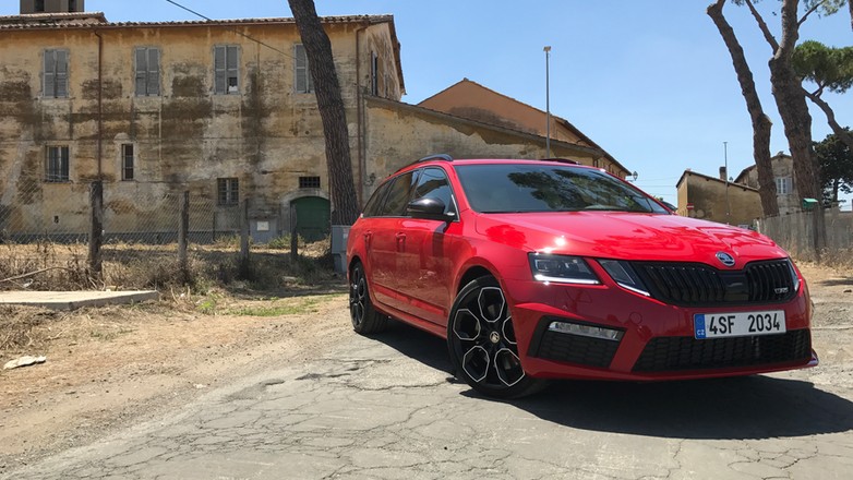 Skoda Octavia RS 245