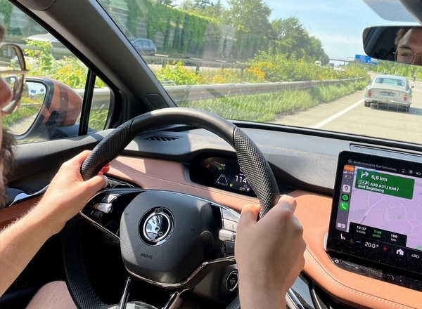 Nie tylko Autobahn. Kierowcy jadący przez Niemcy powinni znać te słówka i zwroty