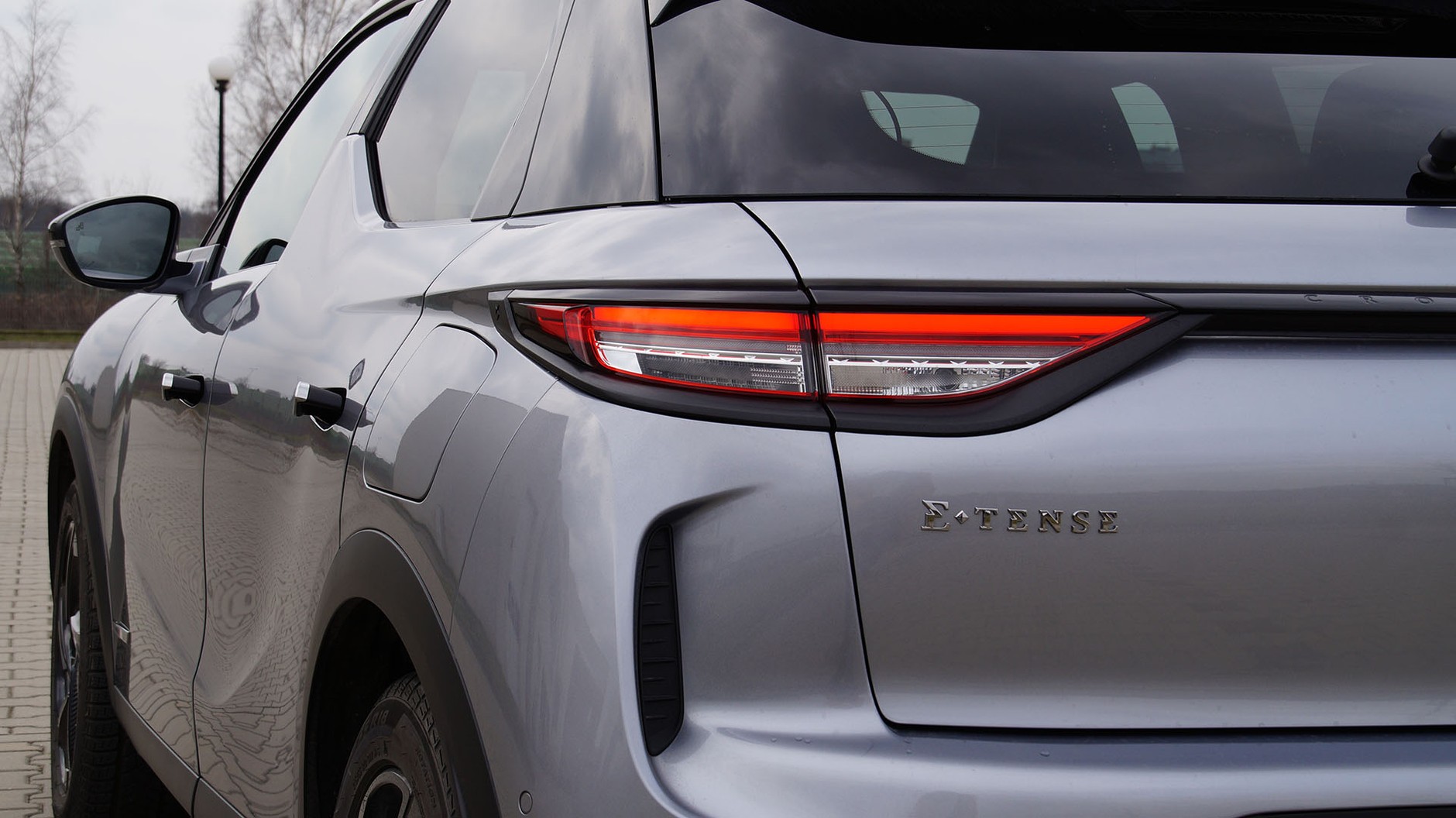 DS 3 Crossback E-tense - elektryk idealny do miasta