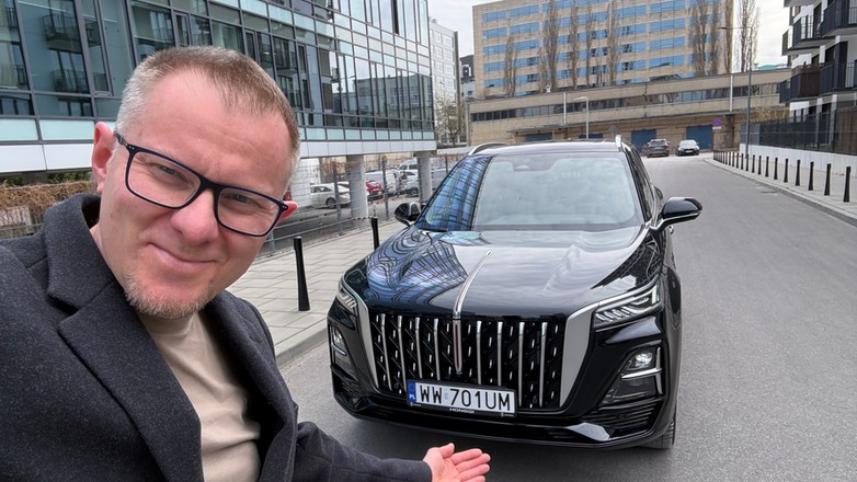 Jeździłem chińskim SUV-em premium – Hongqi HS5. To naprawdę premium?