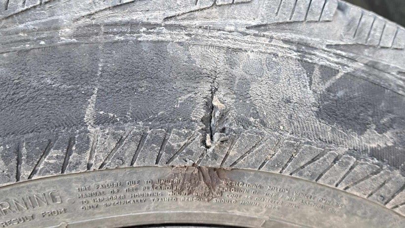 Uszkodzona opona; kontrola ITD (Wrocław; lipiec 2024 r.)