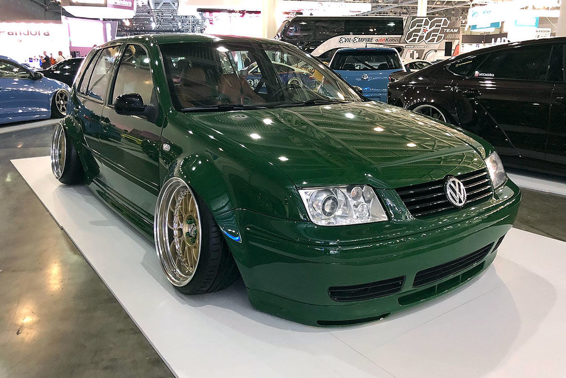 Międzynarodowy salon samochodowy w Moskwie