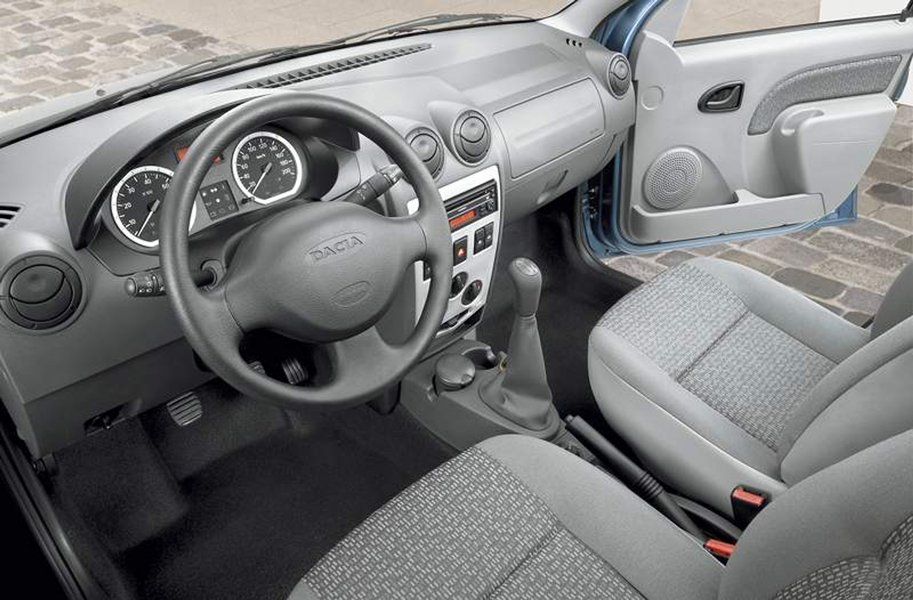 Dacia Logan MCV 1.6 16V: pierwsze jazdy i cena w Polsce!