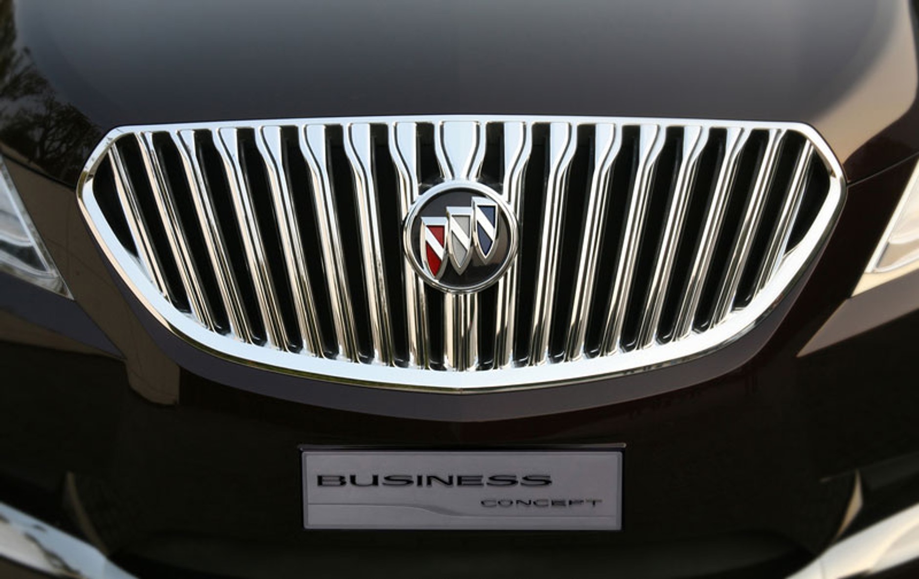 Buick Business Concept – zapowiedź atrakcyjnego MPV