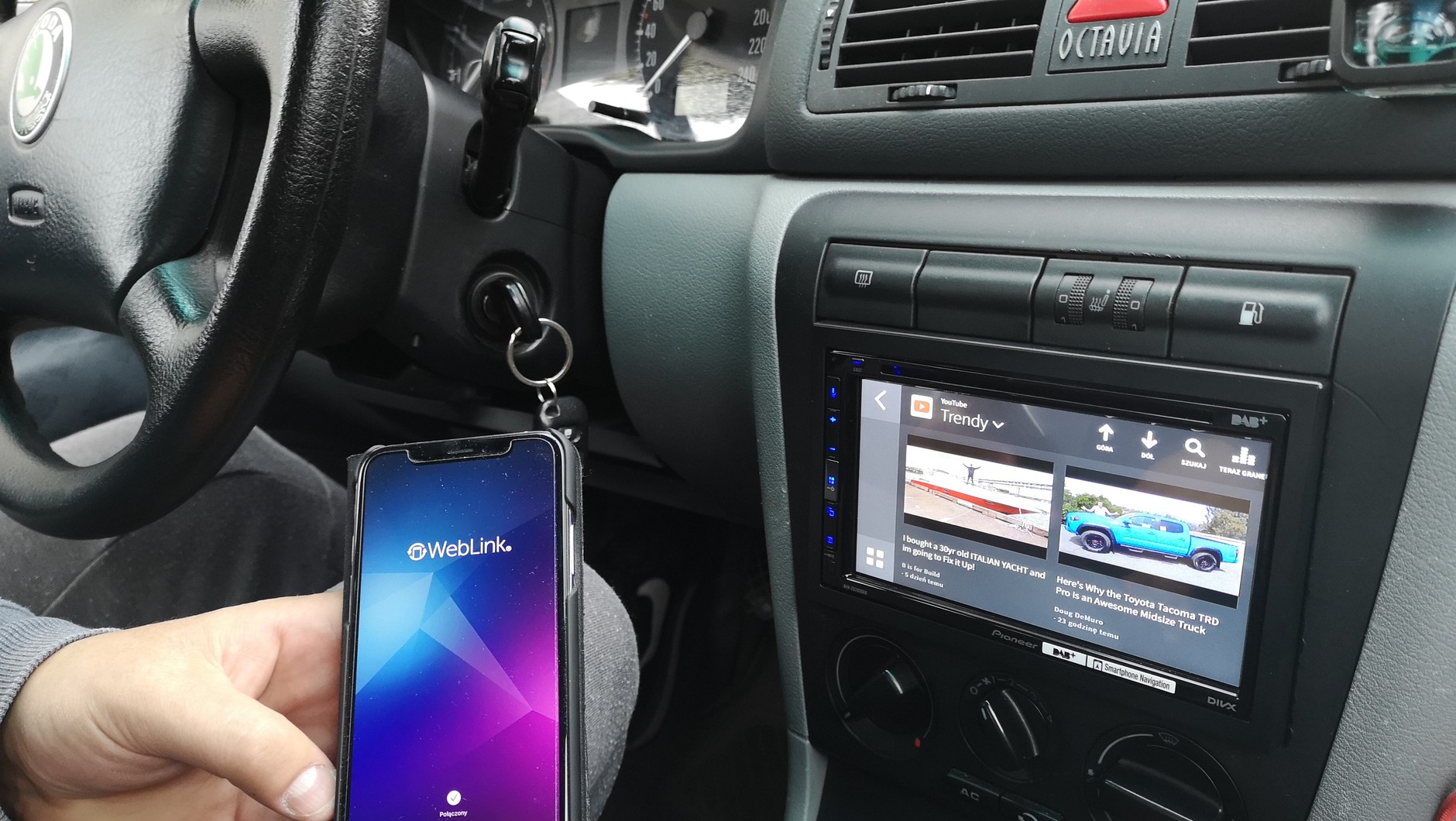 Test Pioneer AVH-Z5200DAB
