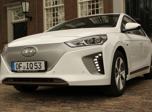 Hyundai Ioniq - modny i oszczędny (pierwsza jazda)