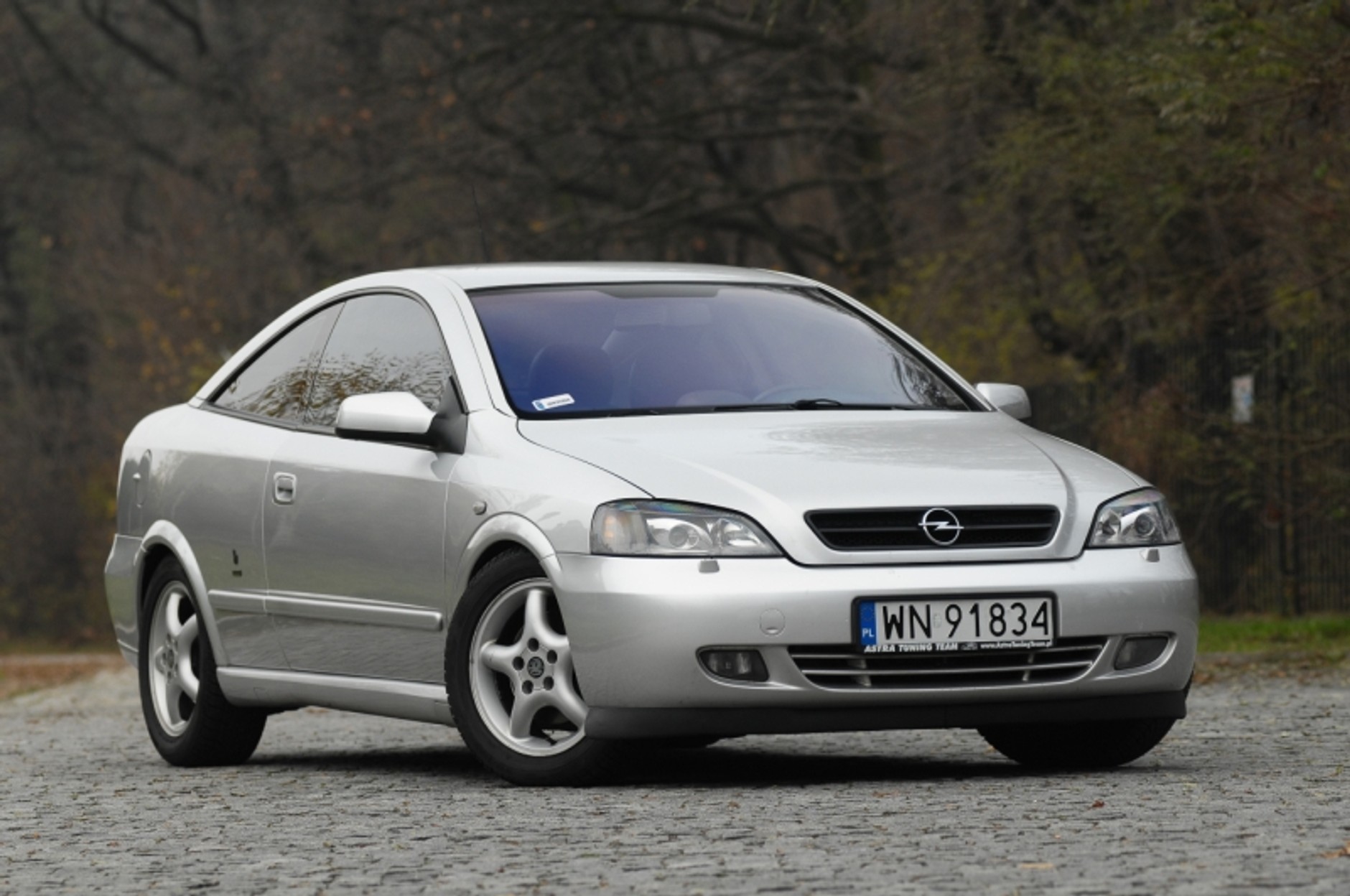 Opel Astra Coupe: Styl, lecz także rozsądek