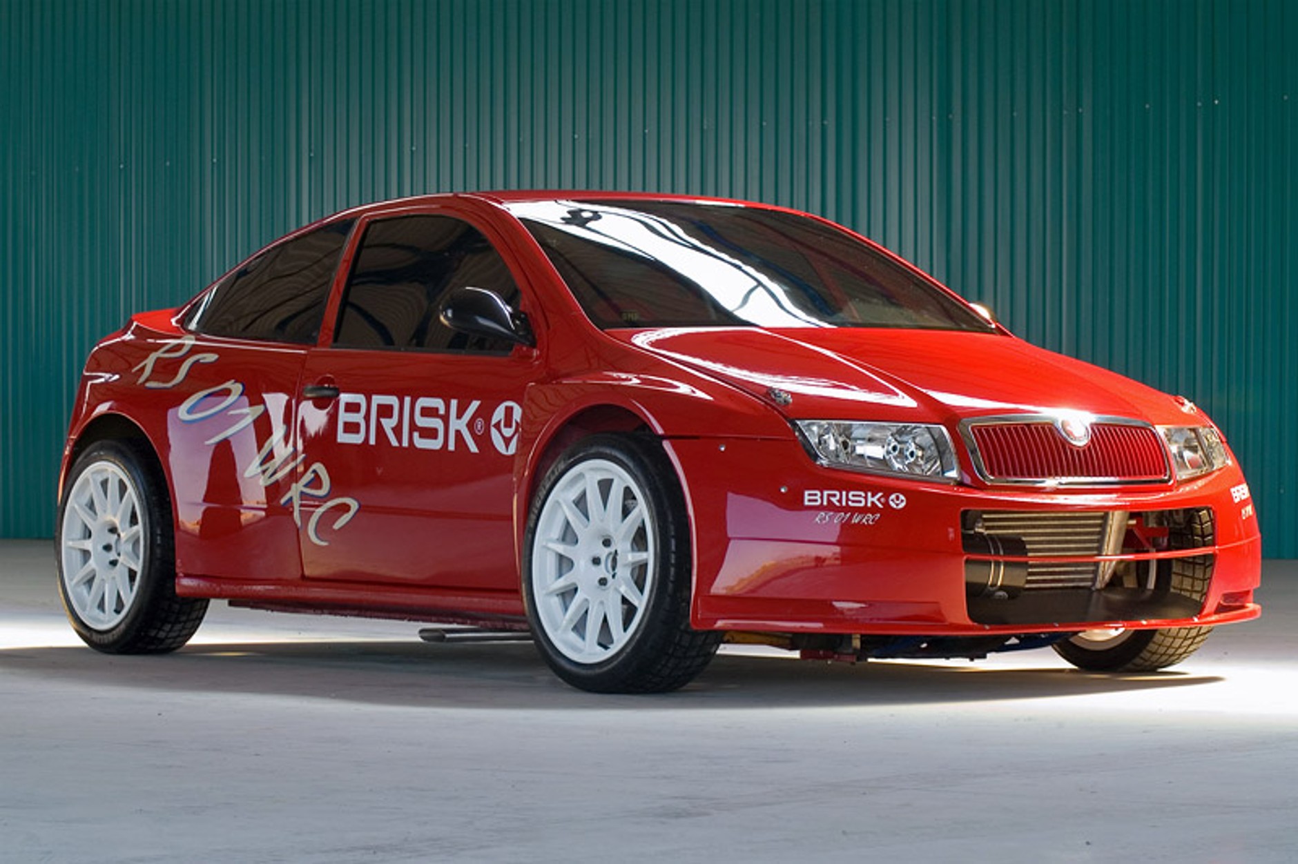 Brisk RS 01 WRC – wideo z narodzin i testów nietypowej Fabii!