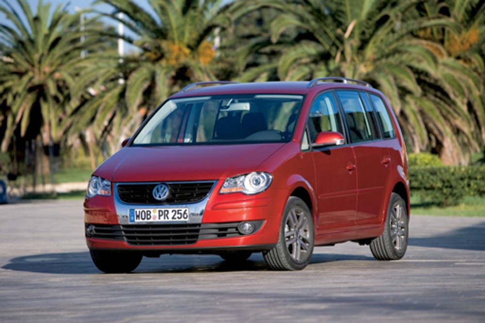 VW Touran - Nowy silnik i face lifting