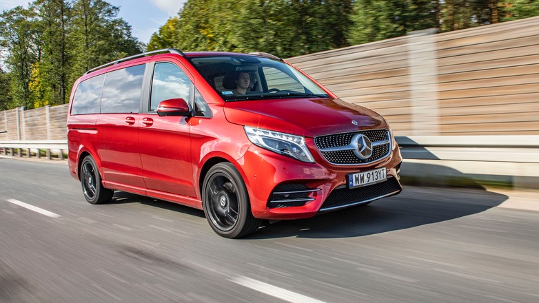 Mercedes V 300 d 4Matic – autobus klasy wyższej