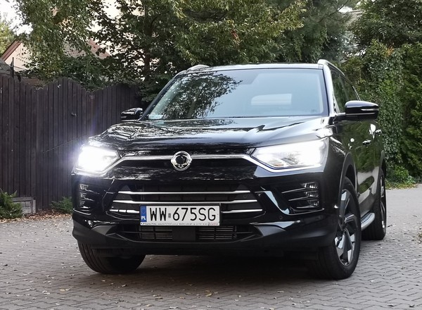 Wcześniej robi się ciemno. Czy warto założyć LED-y zamiast żarówek?
