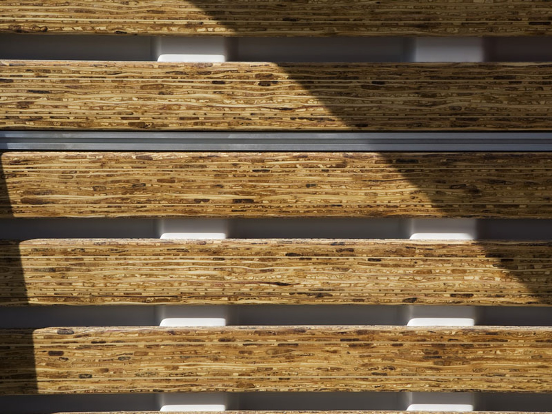 Nissan NV2500 Concept – nowe zdjęcia i bliższe informacje