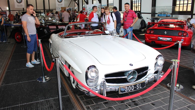 Mercedes 300 SL roadster