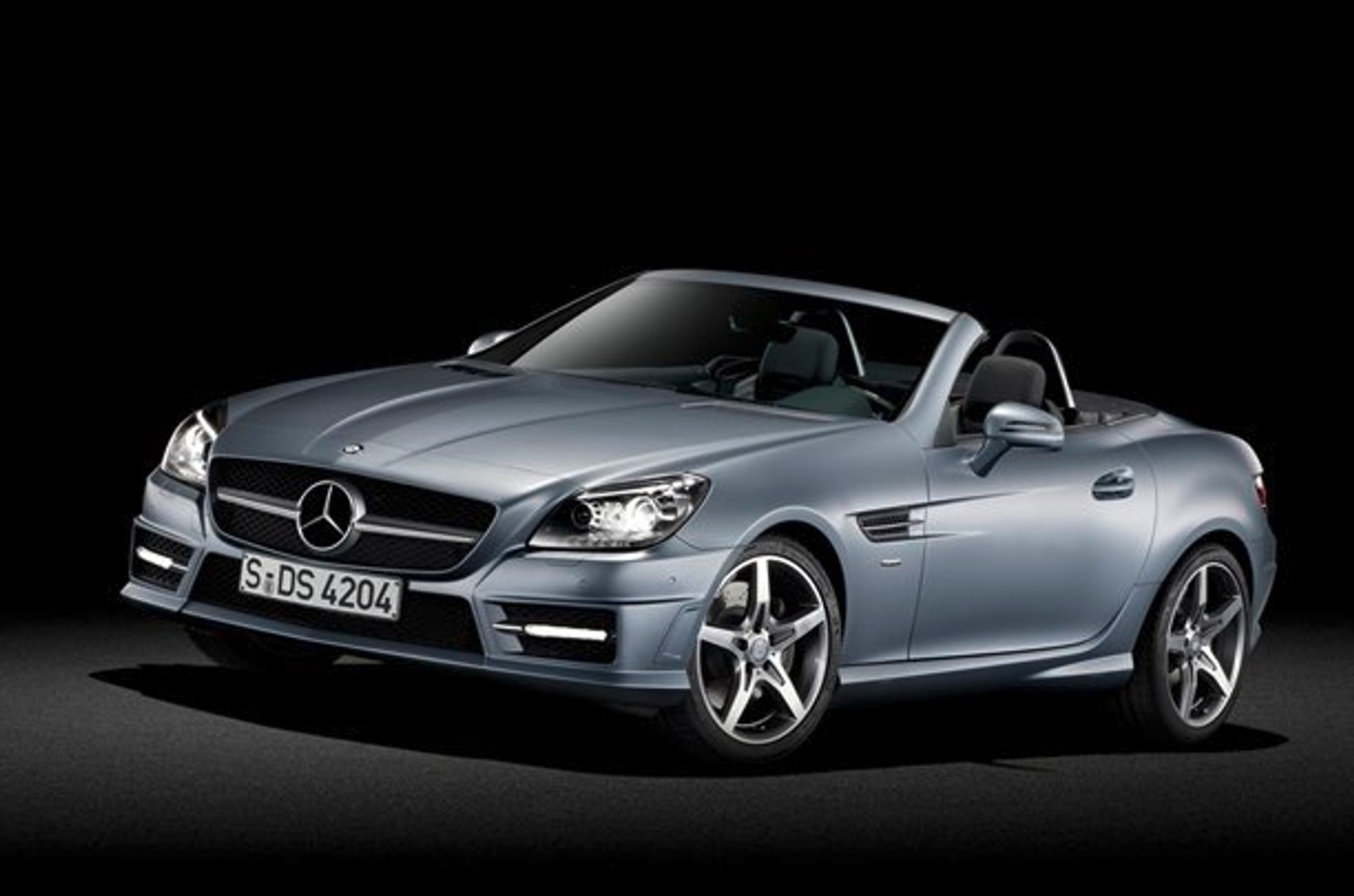 Mercedes SLK z dwoma dachami i turbodieslem