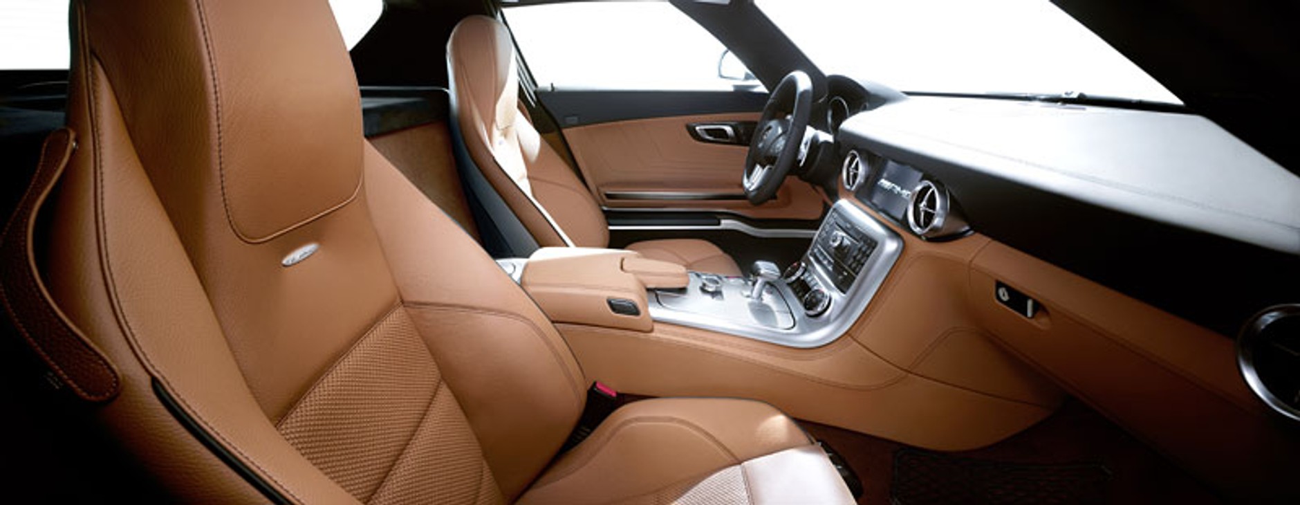 IAA Frankfurt 2009: Mercedes-Benz SLS AMG – Gullwing XXI wieku, pierwsze wrażenia