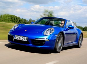 Porsche 911 Targa 4s – jest stylowa i mocna!