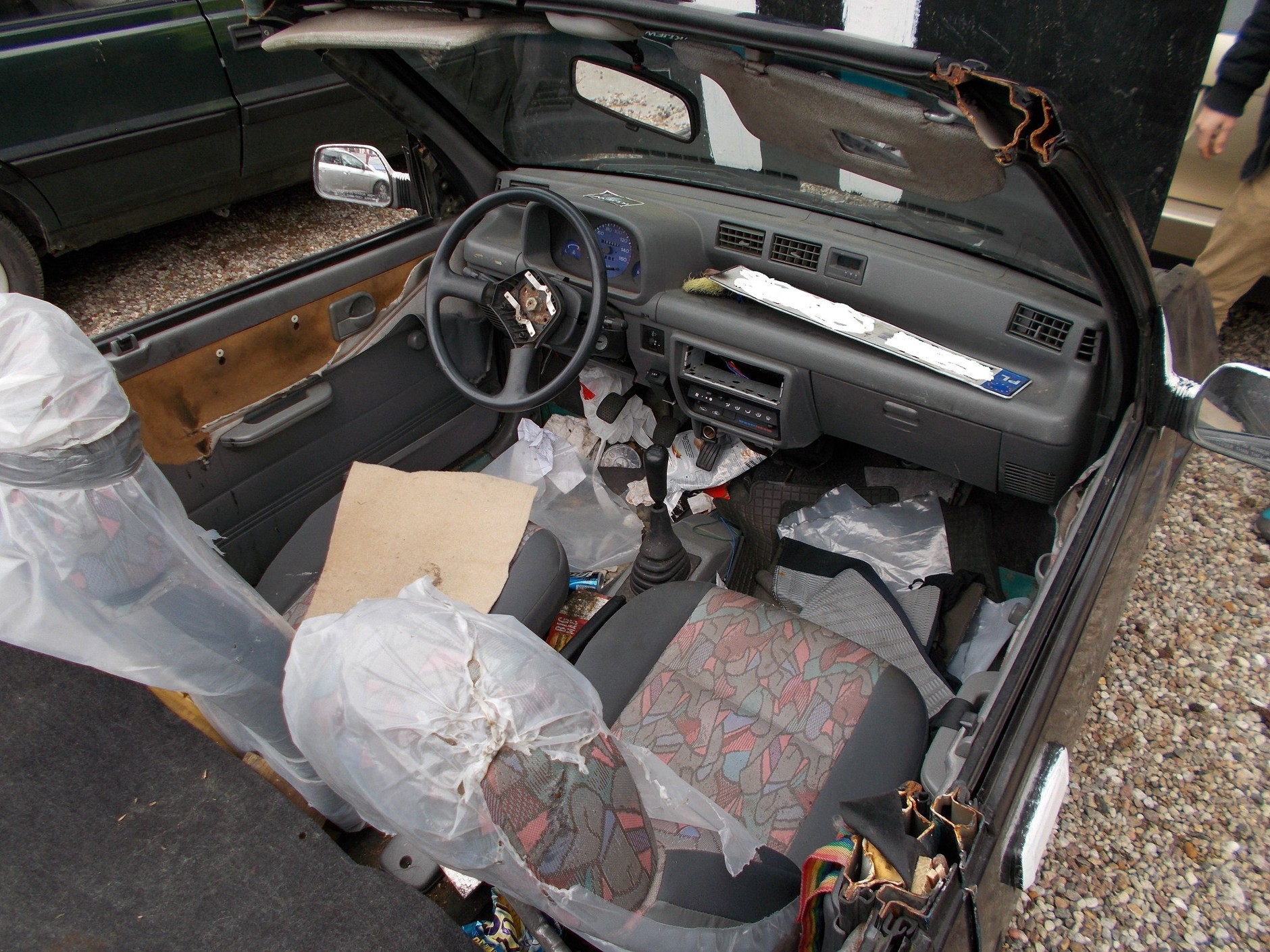 Kierowca bez prawa jazdy w Tico po „tuningu”