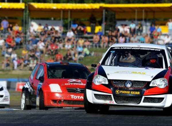 Z Fiata Seicento po II Wicemistrza Europy
