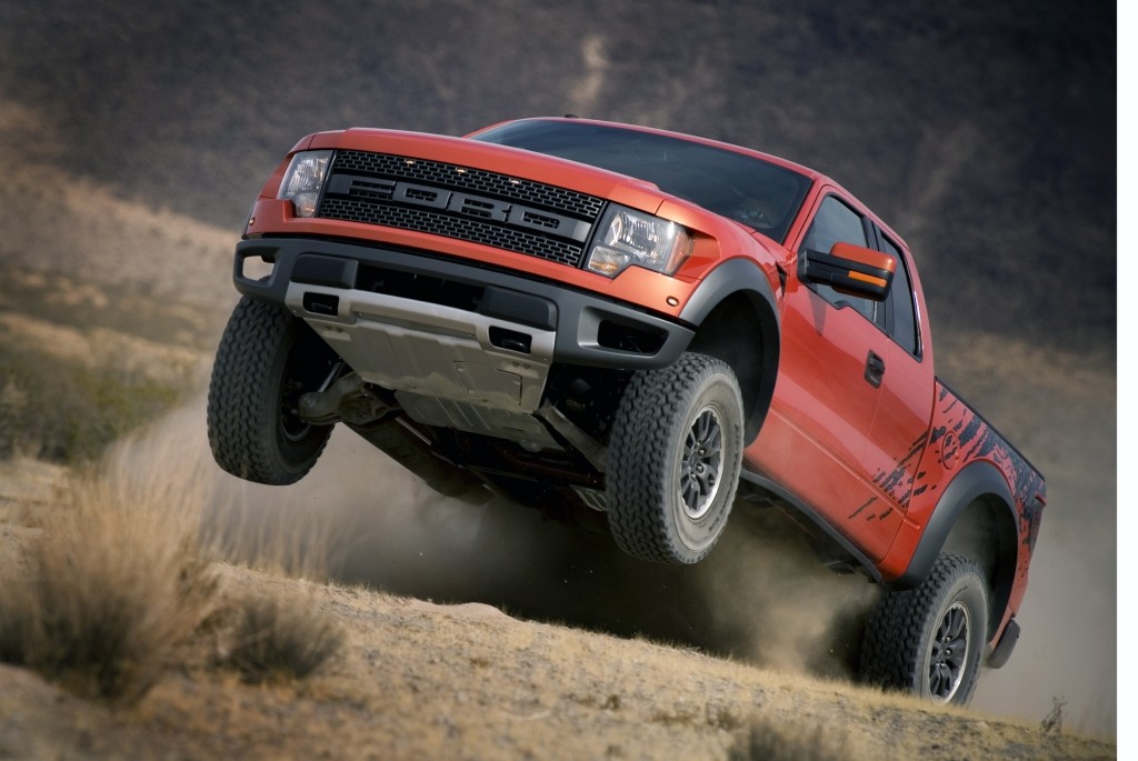 Ford F-150 SVT Raptor dla szybkiego farmera
